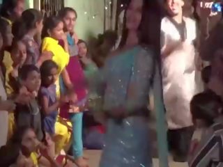 Bade palla wala hijra in verde abito stupendous danza 3